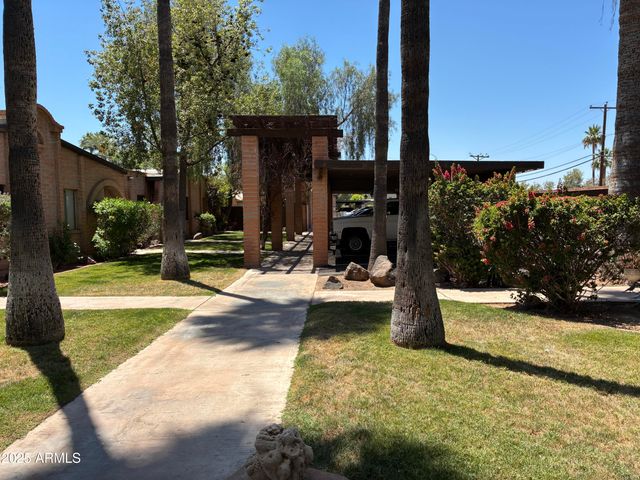 3066 N 32ND Street 375, Phoenix, AZ 85018