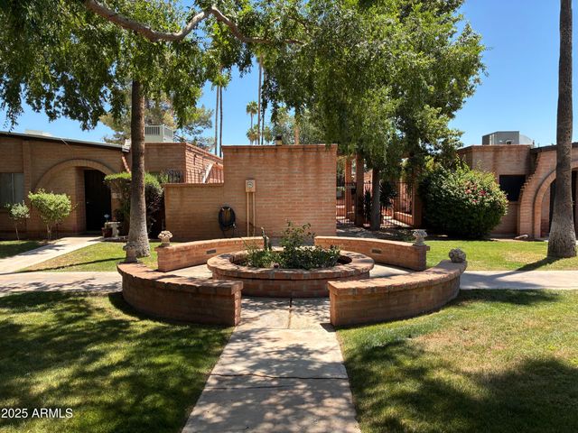 3066 N 32ND Street 375, Phoenix, AZ 85018