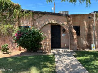 3066 N 32ND Street 375, Phoenix, AZ 85018