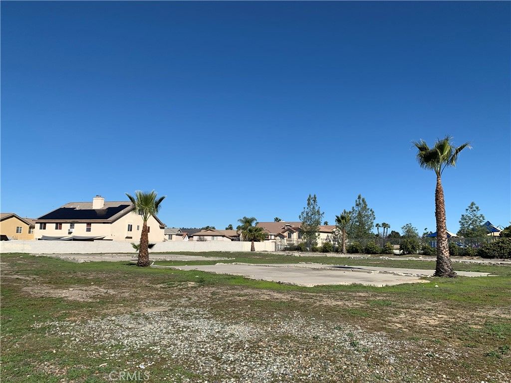 39565 Torrey Pines Road, Murrieta, CA 92563 — photo 3