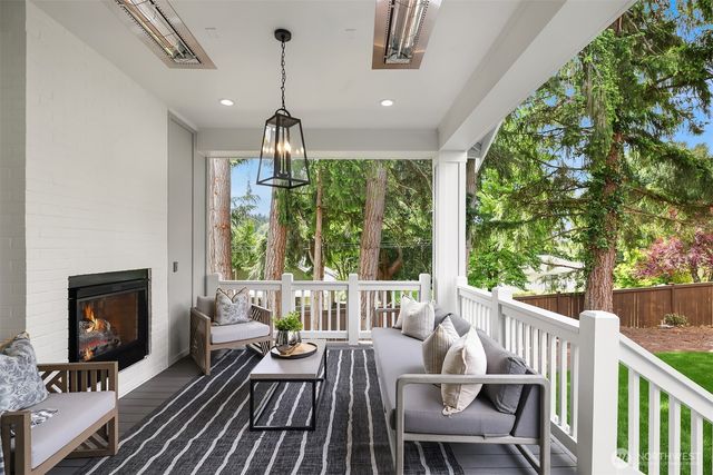 1487 158th Court SE, Bellevue, WA 98008