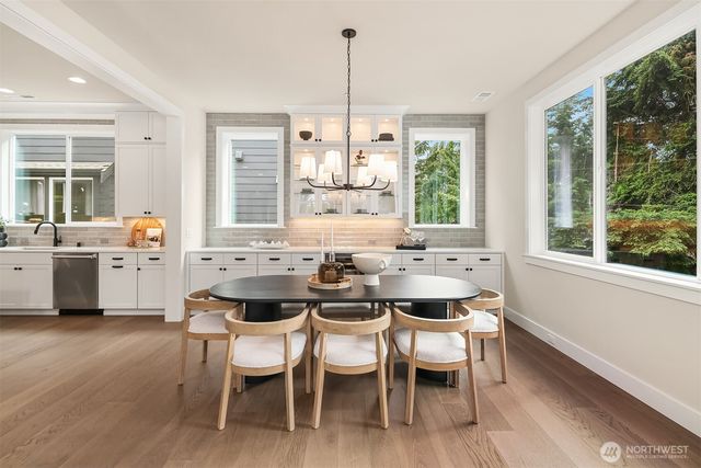 1487 158th Court SE, Bellevue, WA 98008