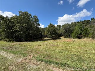 2122 S 353rd West West Avenue, Mannford, OK 74044