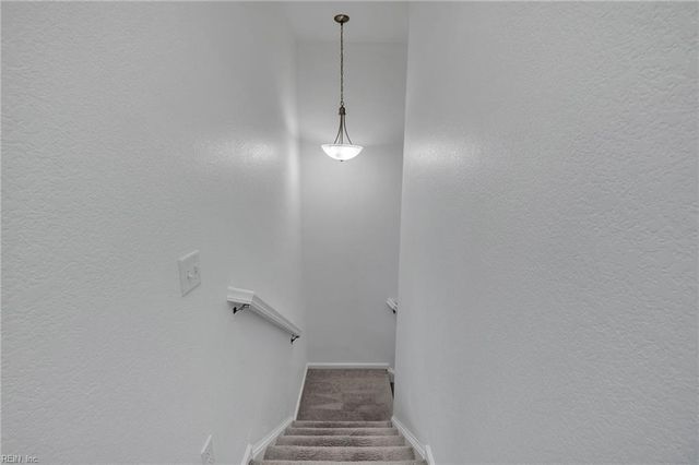 5114 Cora Anne LN, Virginia Beach, VA 23455