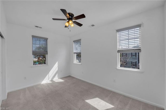 5114 Cora Anne LN, Virginia Beach, VA 23455