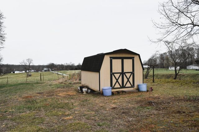 467 Izaak Walton Road, Amherst, VA 24521