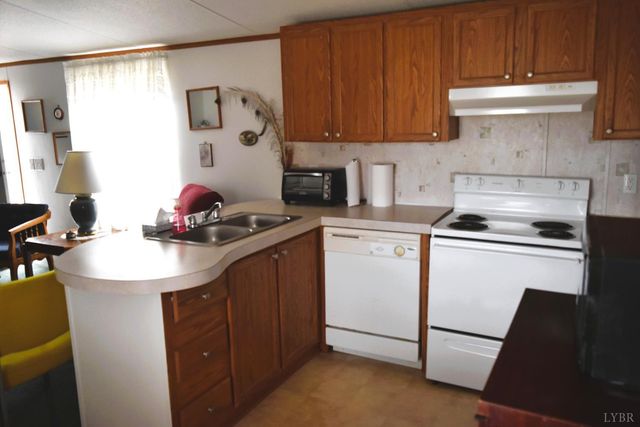 467 Izaak Walton Road, Amherst, VA 24521