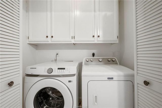 4018 Kenwood Drive, Bryan, TX 77802