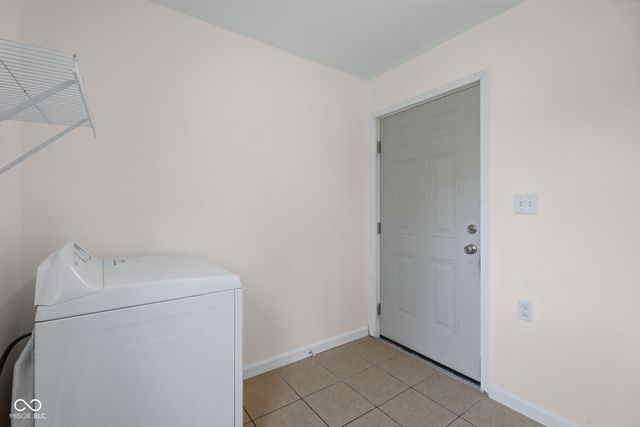 2734 31st Street, Columbus, IN 47203