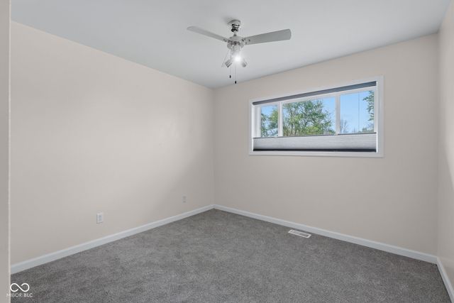 2734 31st Street, Columbus, IN 47203