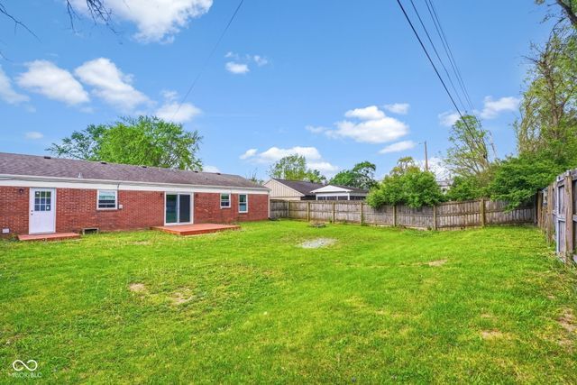 2734 31st Street, Columbus, IN 47203