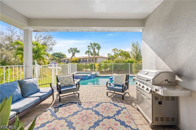 13491 Causeway Palms CV, Fort Myers, FL 33908