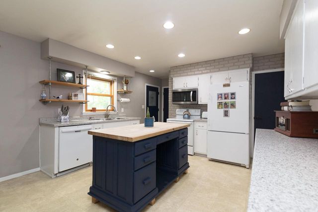 345 Wisconsin STREET, Mayville, WI 53050