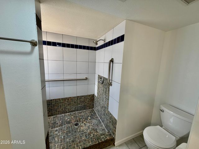4548 E SHOMI Street, Phoenix, AZ 85044