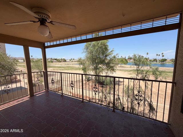 4548 E SHOMI Street, Phoenix, AZ 85044
