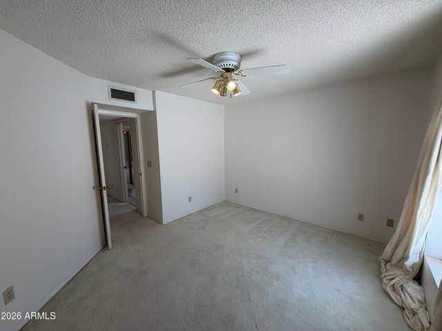 4548 E SHOMI Street, Phoenix, AZ 85044