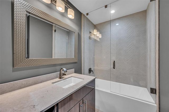 309 NE 21st Court, Wilton Manors, FL 33305