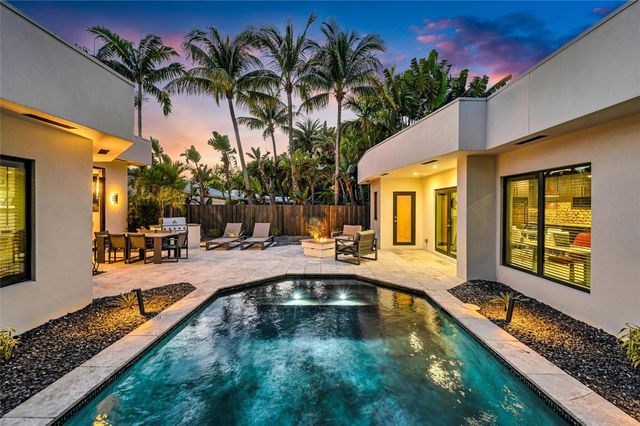 309 NE 21st Court, Wilton Manors, FL 33305