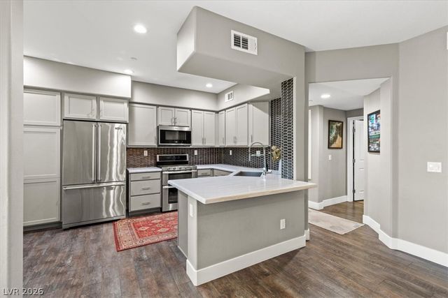 11890 Tevare Lane 2097, Las Vegas, NV 89138