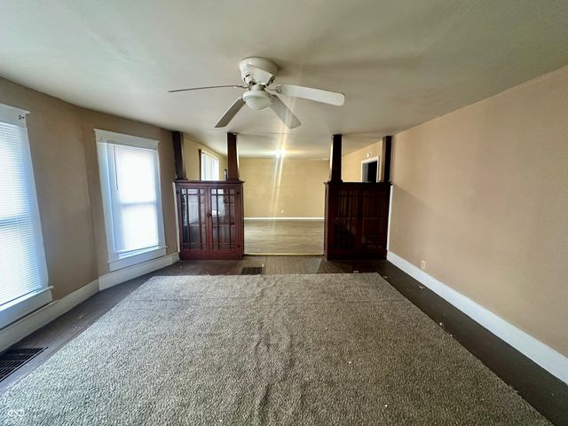 1816 Central Avenue, Anderson, IN 46016