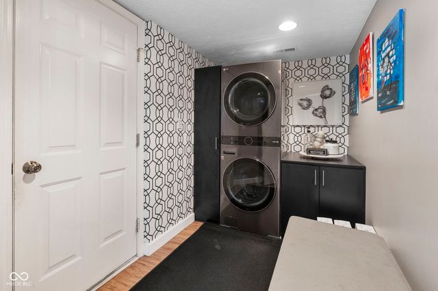 6400 Avalon Boulevard, Avon, IN 46123