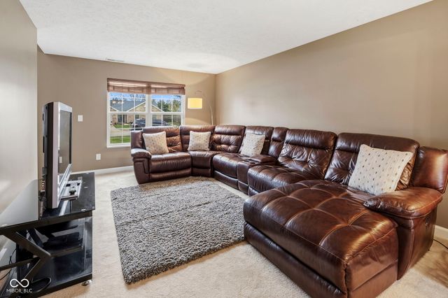 6400 Avalon Boulevard, Avon, IN 46123