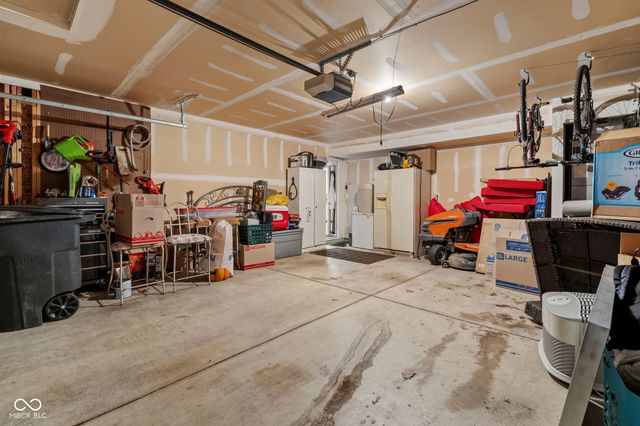 6400 Avalon Boulevard, Avon, IN 46123