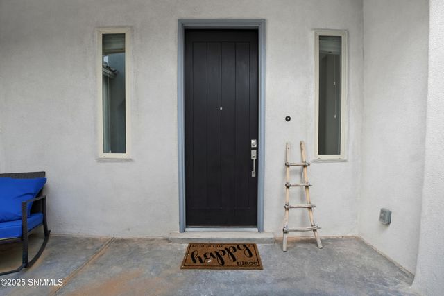 191 Plymouth Rock Road, Las Cruces, NM 88007