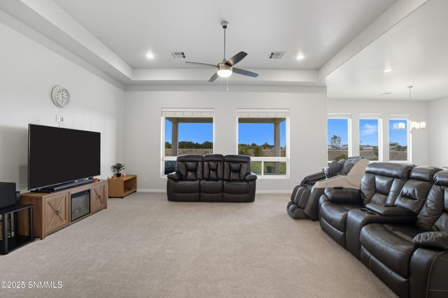 191 Plymouth Rock Road, Las Cruces, NM 88007