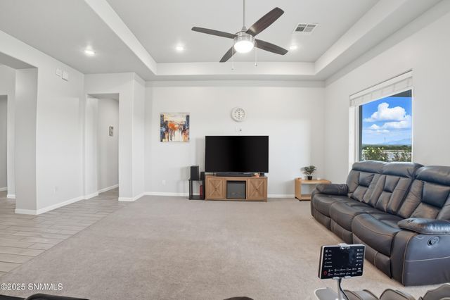 191 Plymouth Rock Road, Las Cruces, NM 88007