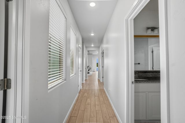 191 Plymouth Rock Road, Las Cruces, NM 88007