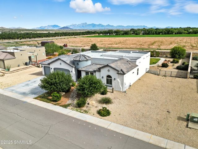 191 Plymouth Rock Road, Las Cruces, NM 88007