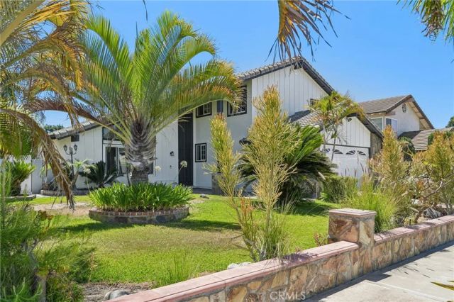 11652 Corinth, Fountain Valley, CA 92708
