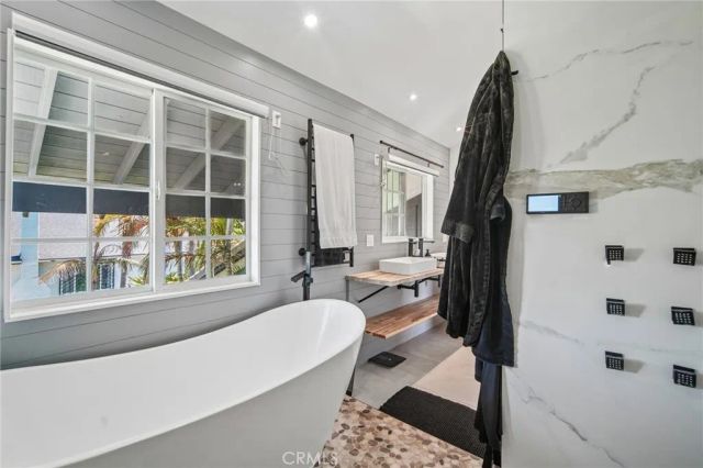 11652 Corinth, Fountain Valley, CA 92708