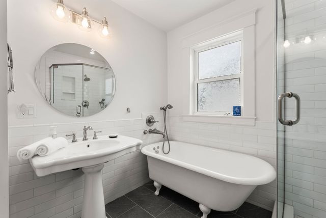 41-43 Elliot St 2, Norwood, MA 02062