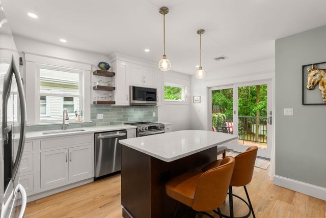 41-43 Elliot St 2, Norwood, MA 02062