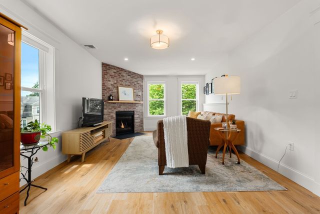 41-43 Elliot St 2, Norwood, MA 02062