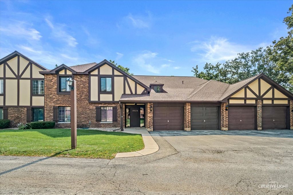1623 SALISBURY Court C, Wheaton, IL 60187 — exterior