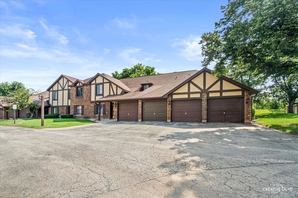 1623 SALISBURY Court C, Wheaton, IL 60187 — photo 2