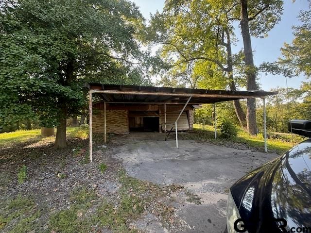 13593 CR 472, Lindale, TX 75771