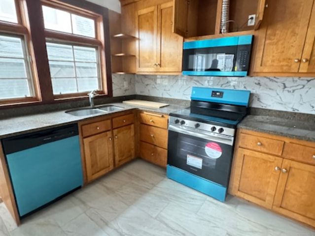 4 Culver Court, Naugatuck, CT 06770