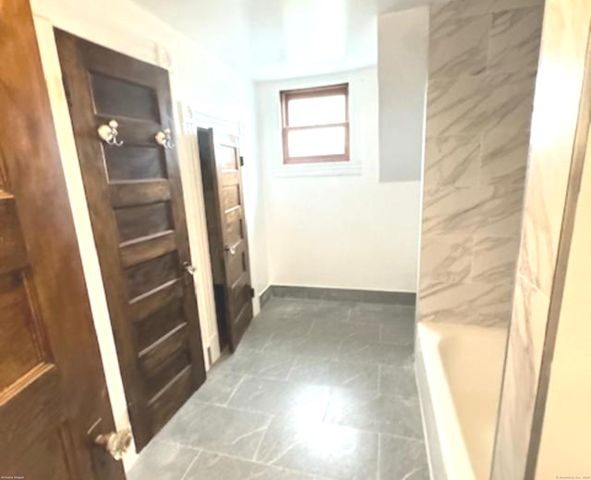 4 Culver Court, Naugatuck, CT 06770