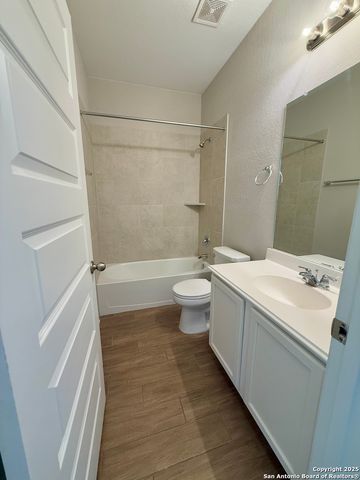 13214 Lattigo Bend, San Antonio, TX 78245