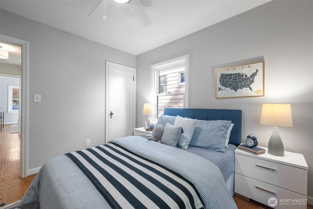 5232 38th Avenue NE, Seattle, WA 98105