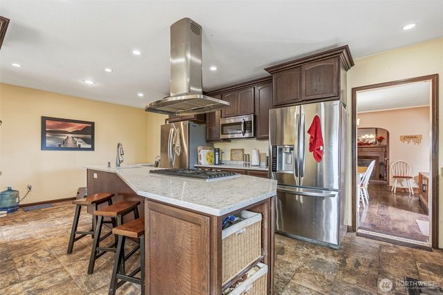 8300 SE Riverview Lane, Vancouver, WA 98664