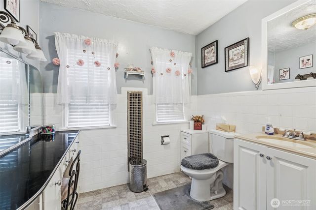 8300 SE Riverview Lane, Vancouver, WA 98664