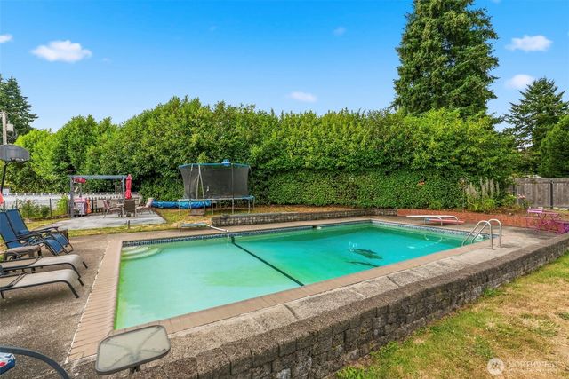 8300 SE Riverview Lane, Vancouver, WA 98664