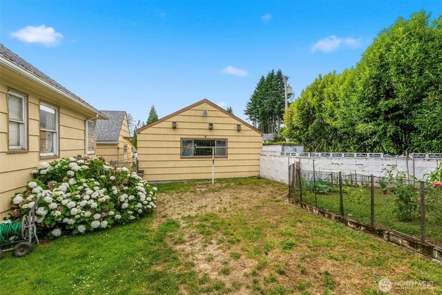 8300 SE Riverview Lane, Vancouver, WA 98664