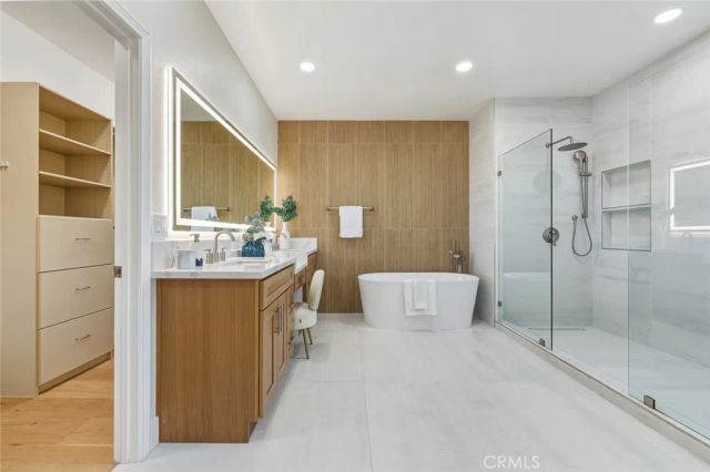 133 Weathervane, Irvine, CA 92603