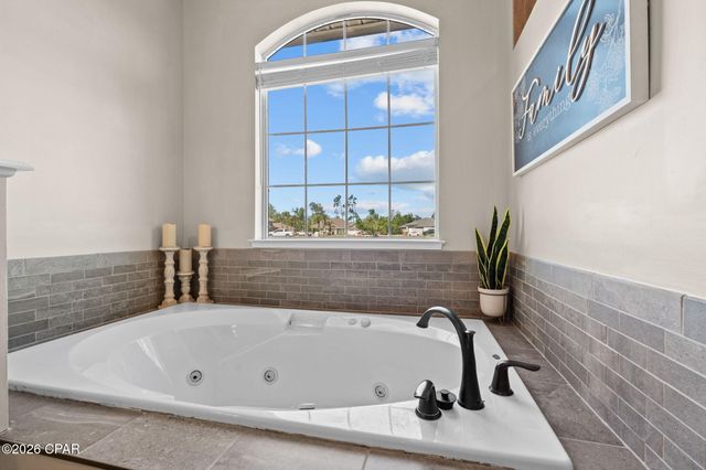 1415 Inverness Road, Lynn Haven, FL 32444